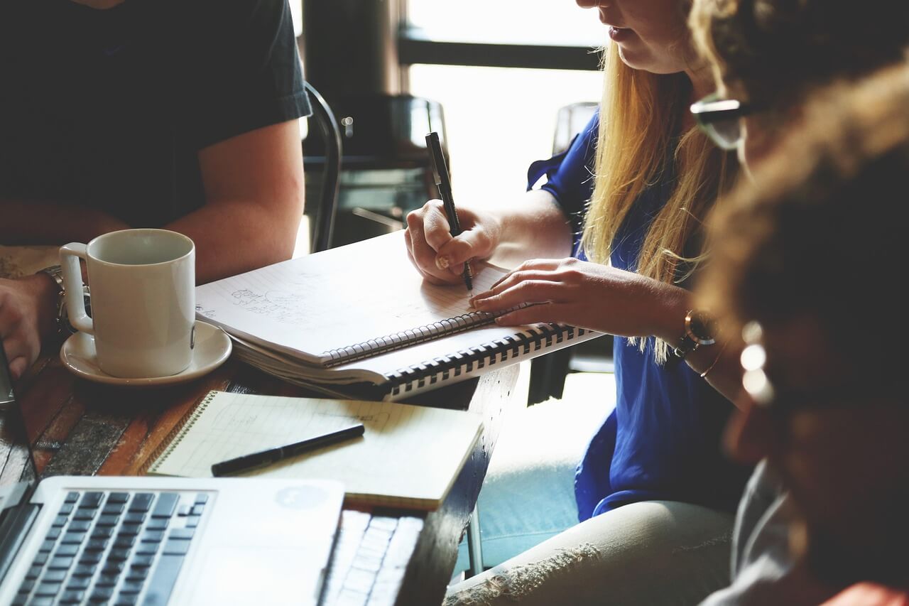 15 Best IT HelpDesk Ticketing Systems in 2025