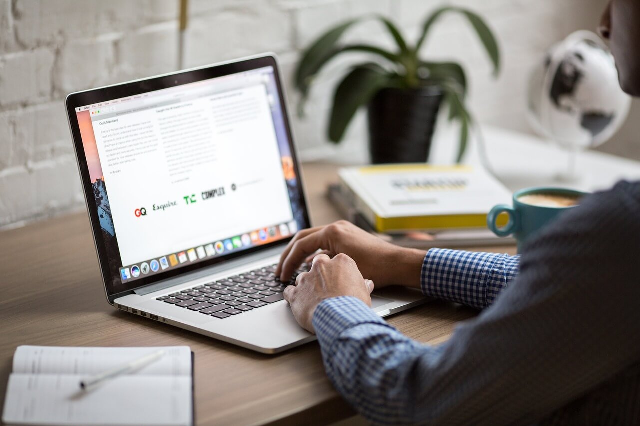 What Is And How To Use Customer Support Chatbot?