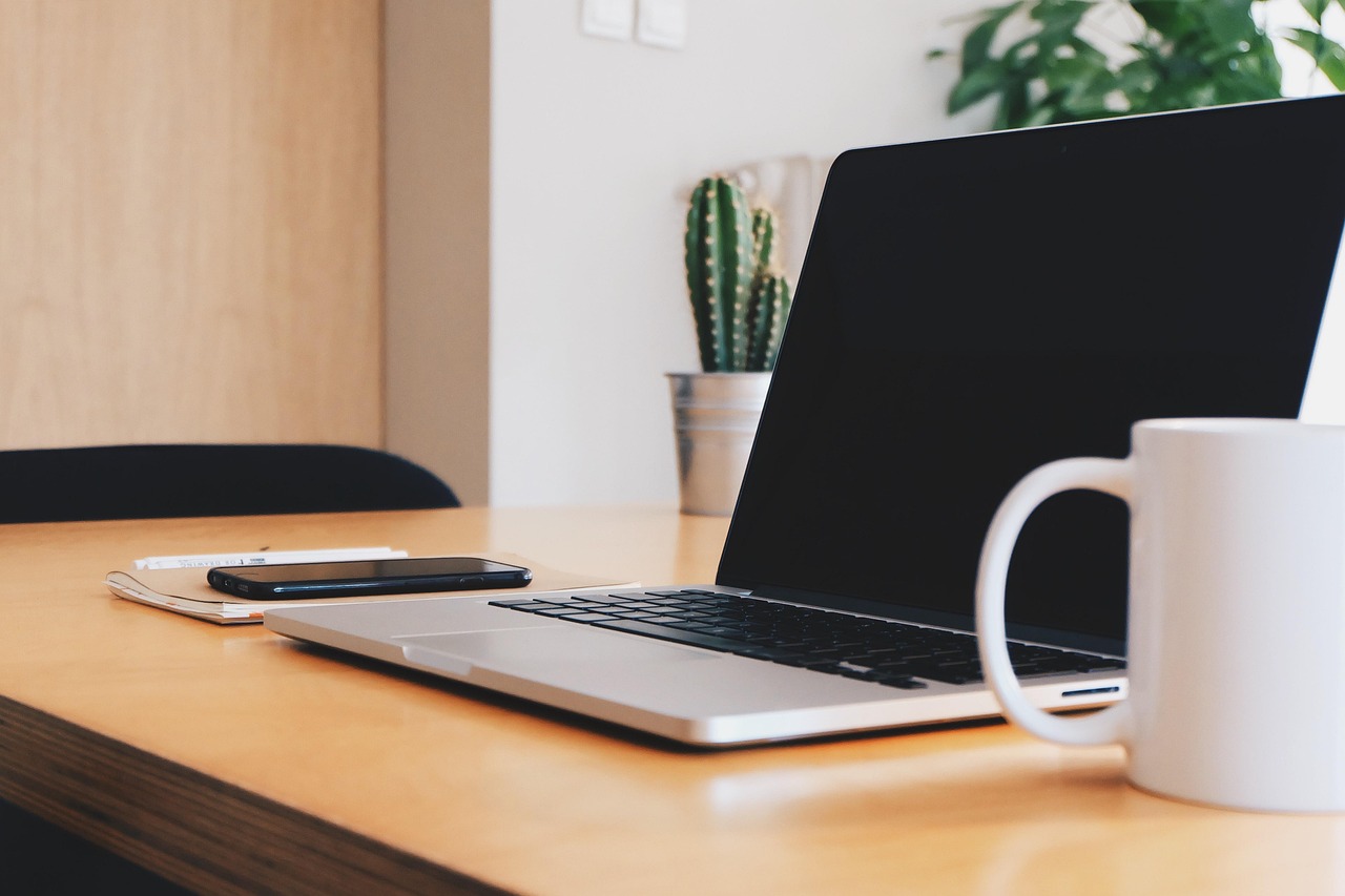 Top 9 Customer Experience Software For 2025