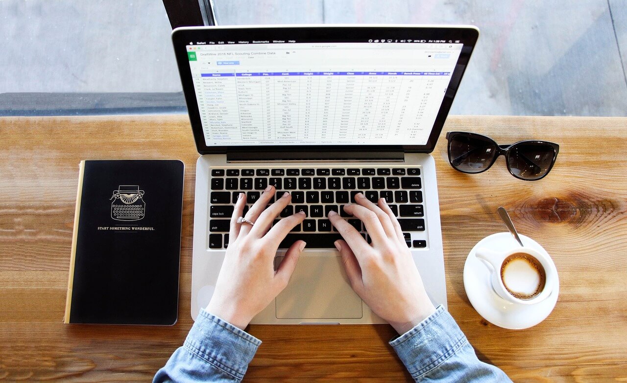 Best Contact Center Experience Softwares Compared: Top 15 for 2025