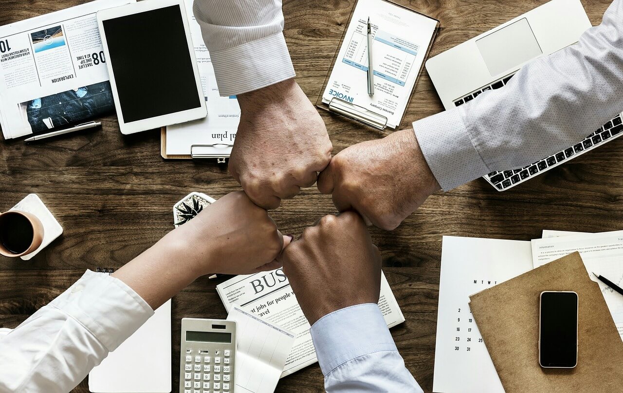 What is CRM in Call Center & How to Integrate CRM with Call Center?